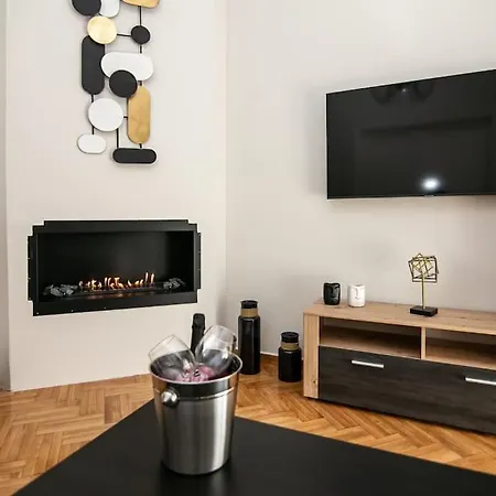 Apartment Ampelokipi - 2 Bedroom Flat